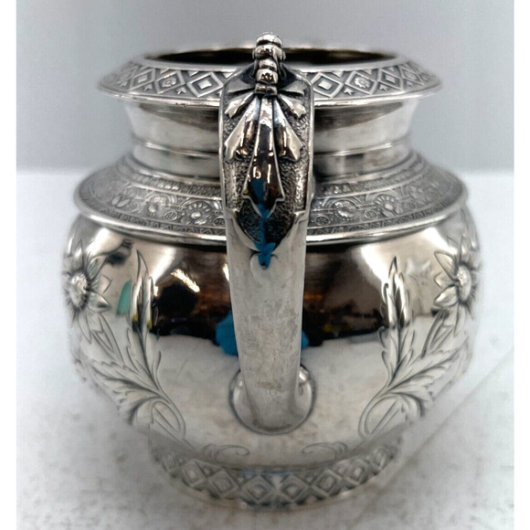 Antique Middletown Plate Co. QuadruplePlate 1041 Silver Coffee Creamer Pot - Picture 2 of 10
